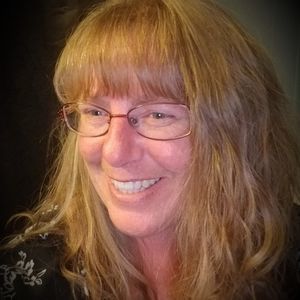 Meet your Posher, Melanie